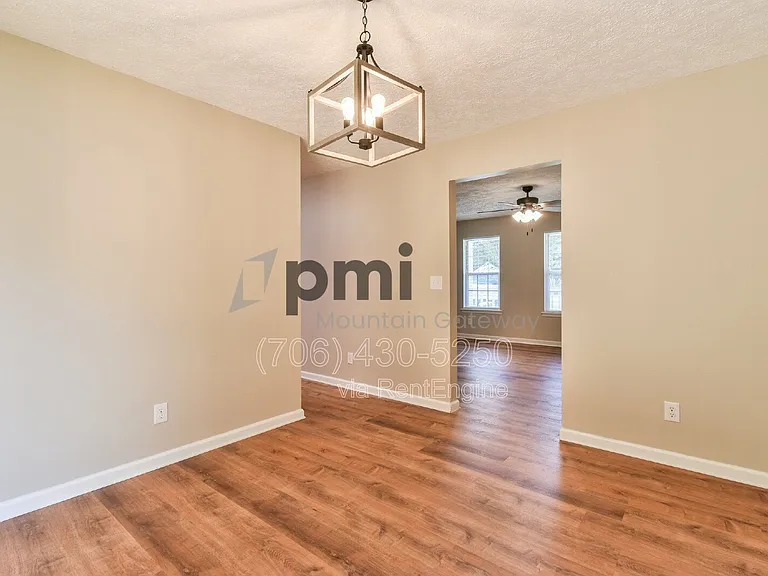 138 Sunset Oaks Dr — Photo 8