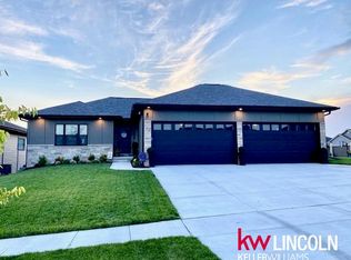 9837 S 79th St, Lincoln, NE 68516