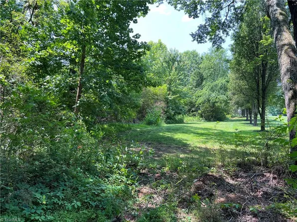 0 Village Trace Dr, Tobaccoville, NC 27050