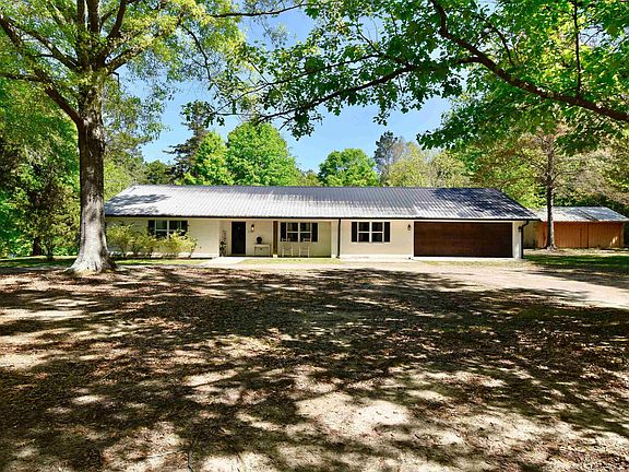 3rd image of 1271 Emory Rd