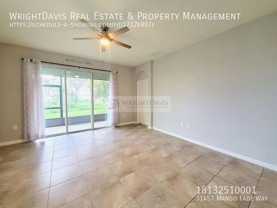 Waterfront 3/2 Villa in Mirada Community — Photo 4