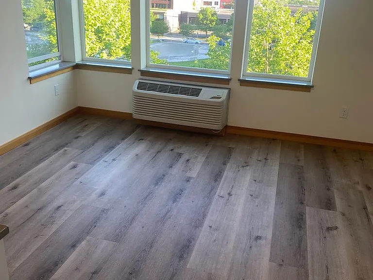 Ballard 58 — Photo 13