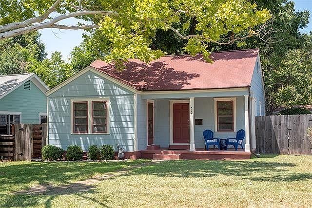1st image of 4214 Bellvue Ave