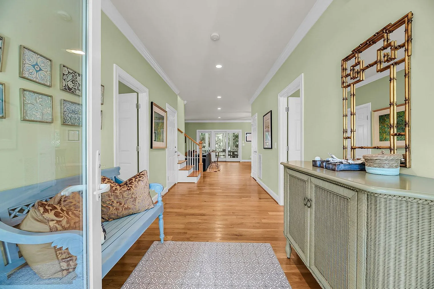 4 bed, 5.0 bath, 3498 sqft, $9,621 — Photo 4