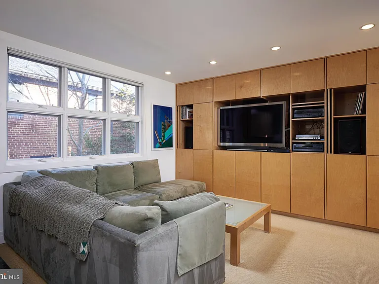 4527 Q Pl NW — Photo 31