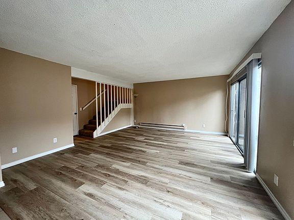 5th image of 318 S Miraleste Dr Unit 143