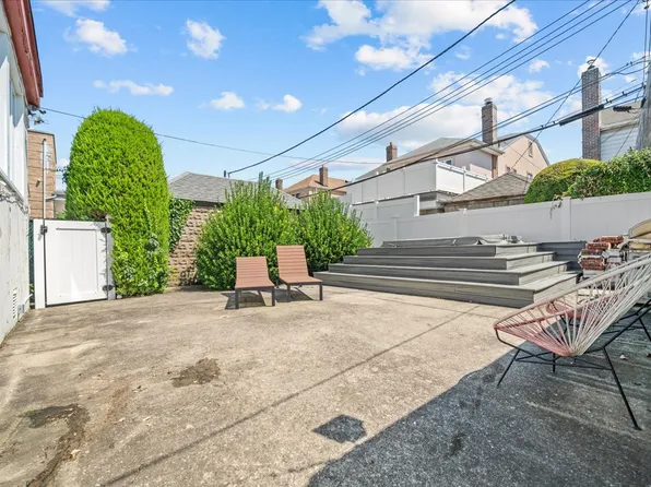 29 Exeter Street image 15 of 17