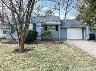 307 S Normandy Dr, Muncie, IN 47304