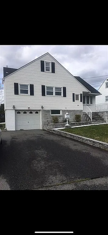 19 Jonquil Cir photo 1