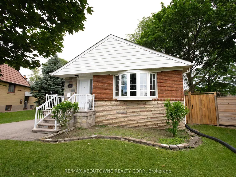 25 Allonsius Dr #MAIN — Photo 14