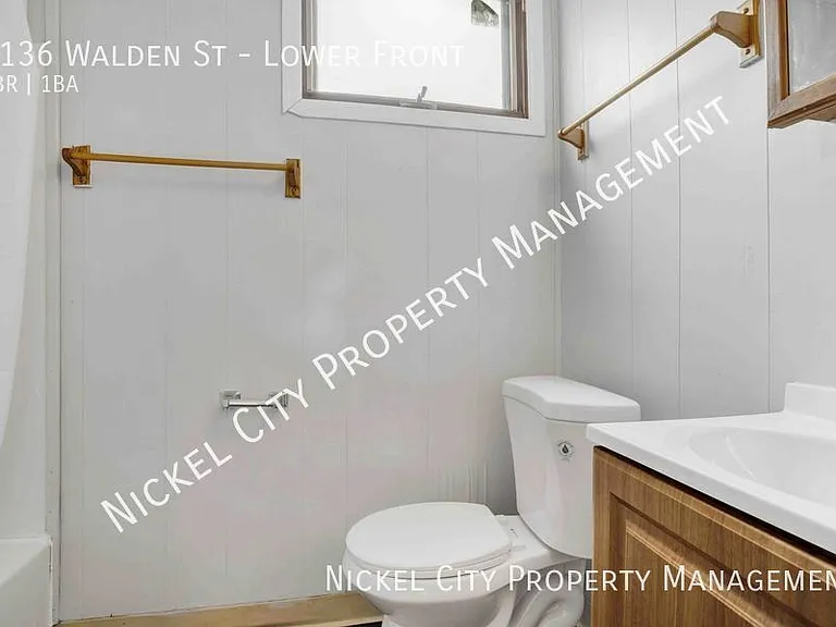 1136 Walden Ave #LOWER FRONT — Photo 12