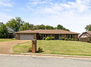 9005 Copper Oaks Ln, Fort Smith, AR 72903