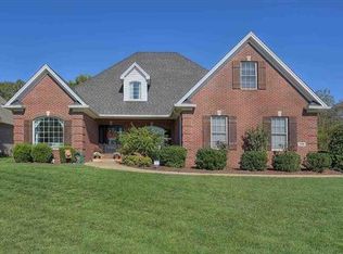 228 Oakridge Way, Bowling Green, KY 42103