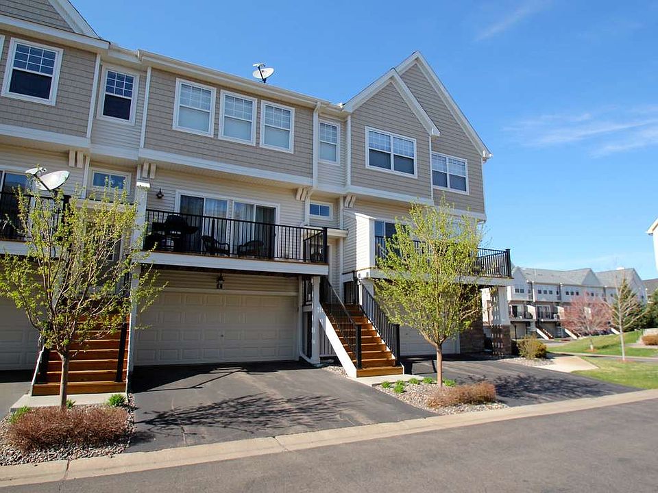 1st image of 2437 121st Cir NE Unit E