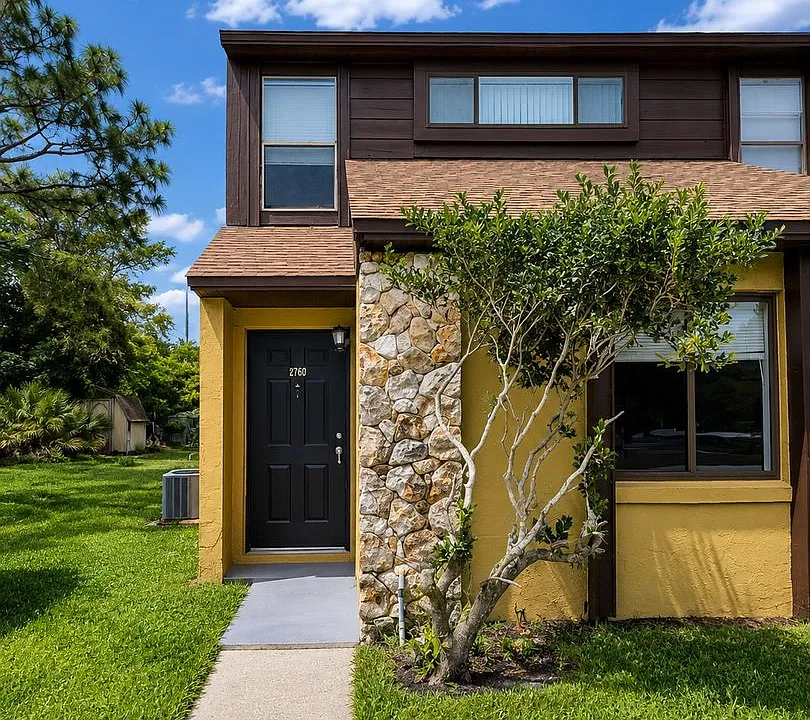 2760 Gray Fox Ln