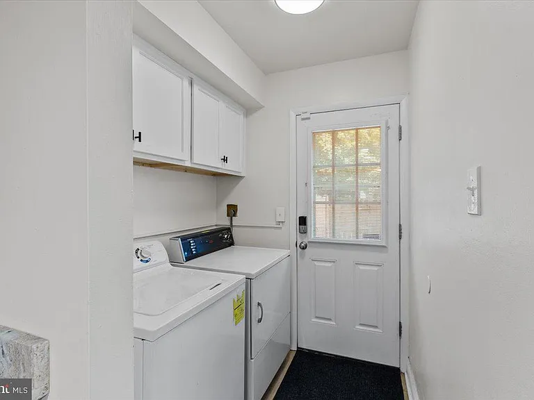 12909 Marquette Ln — Photo 13