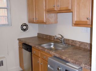 939 26th St NW APT 105, Washington, DC 20037