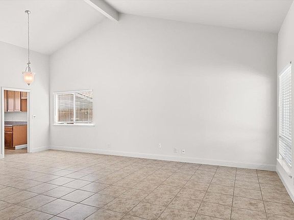 5th image of 6116 Herndon Pl
