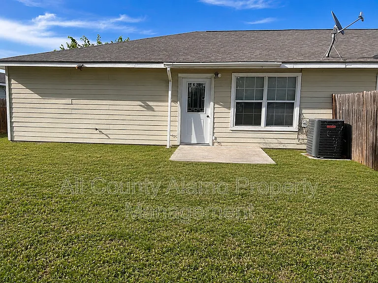 8129 Morning Grv — Photo 17