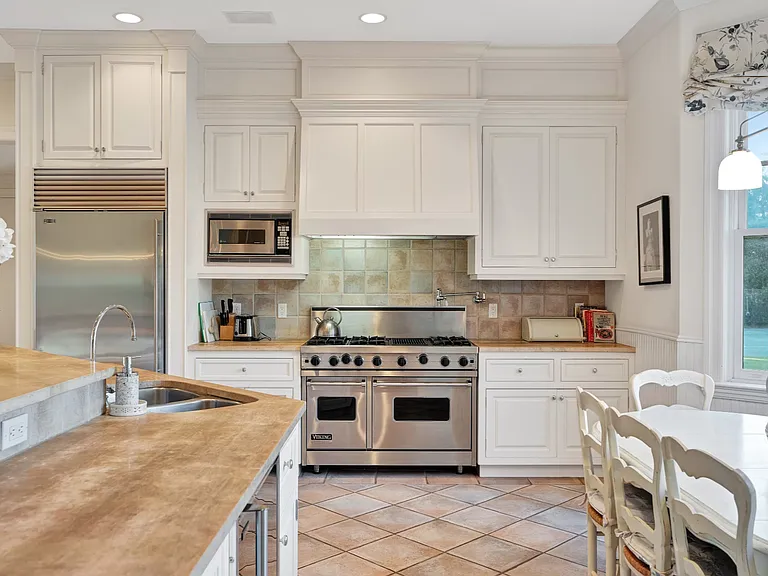22 Sagg Pond Ct — Photo 5