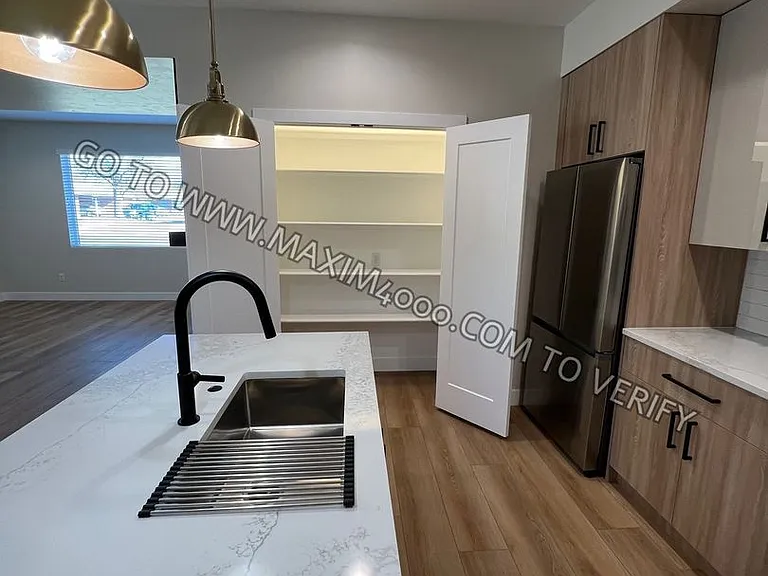 1444 Kennedy Ave #3 — Photo 9