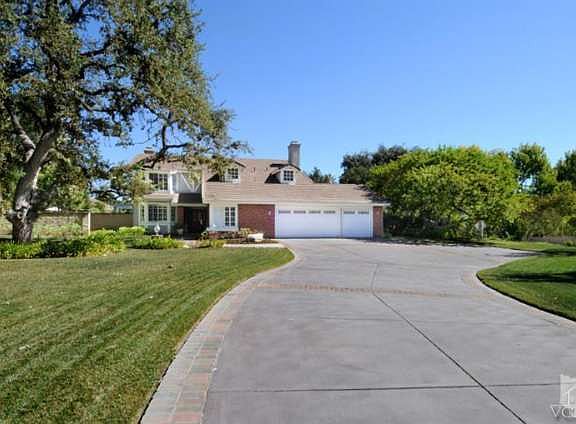2nd image of 29607 Kimberly Dr