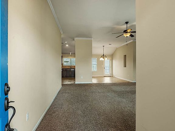 4th image of 4701 Apatite Bluff Dr