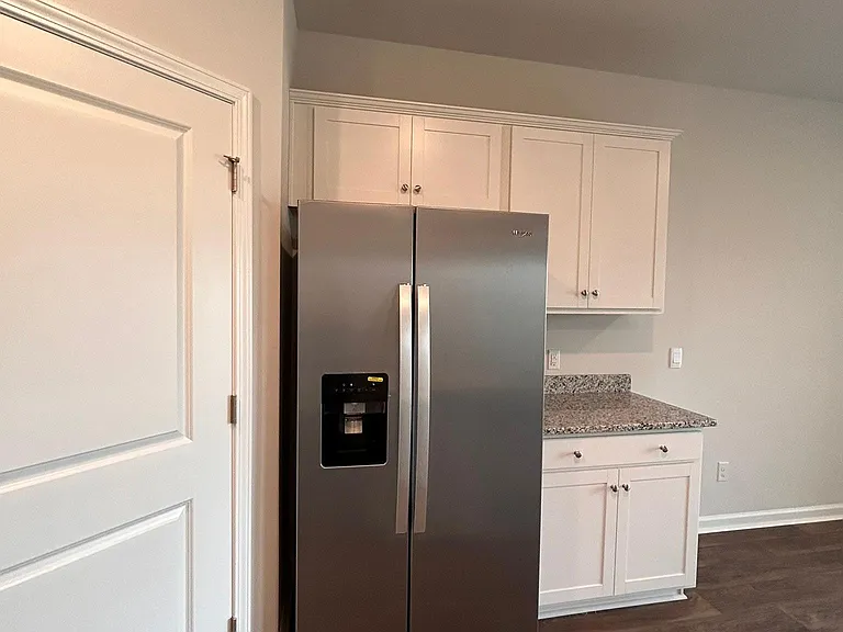 477 Lake Ridge Blvd — Photo 10