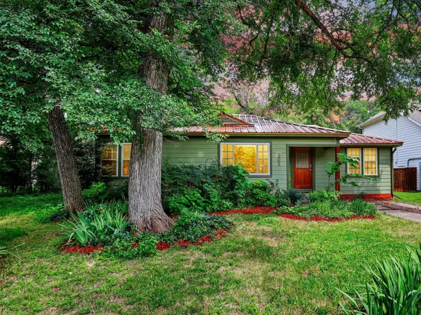 905 N Bailey Ave, Fort Worth, TX 76107