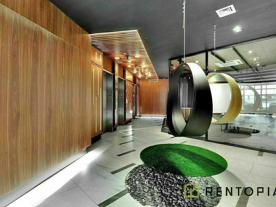 1st image of 535 Franklin Ave #4N