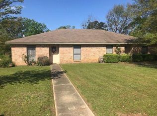 4113 Bill Owens Pkwy #A, Longview, TX 75605
