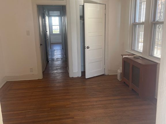 3rd image of 4714 Baltimore Ave Floor 3