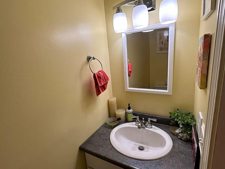9 Moonlight Dr #9 — Photo 10