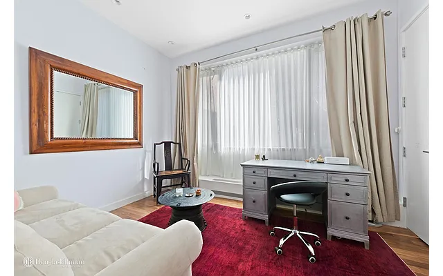 Sold by Douglas Elliman | media 25