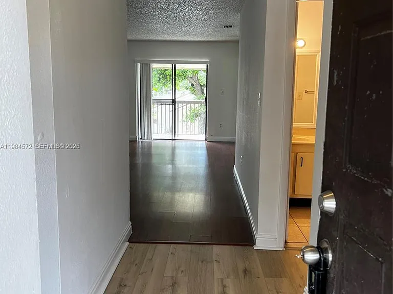 6001 Shakerwood Cir #204 — Photo 18