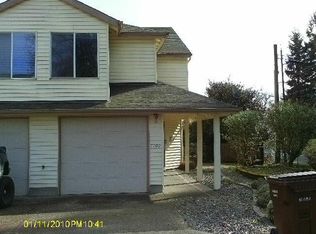 1100 Simmons Ct, Gladstone, OR 97027