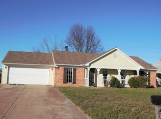 7461 Dunbarton Dr, Horn Lake, MS 38637