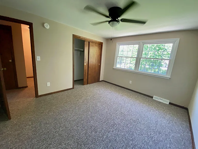 435 Baker Dr #B — Photo 12
