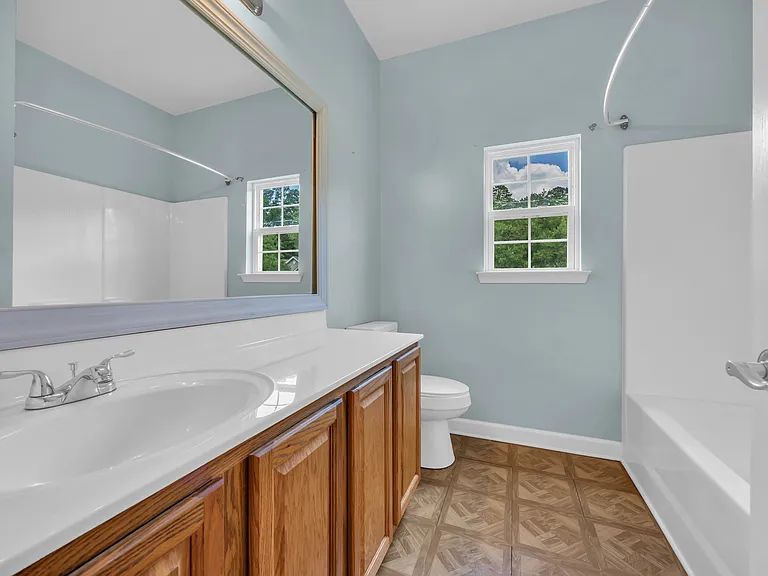 101 Zinnia Dr — Photo 8