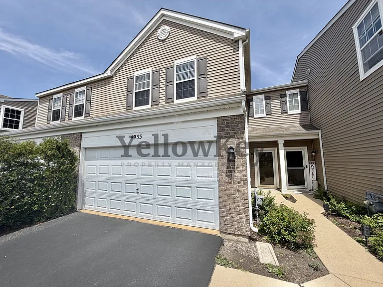 4933 Courtland Cir — Photo 1