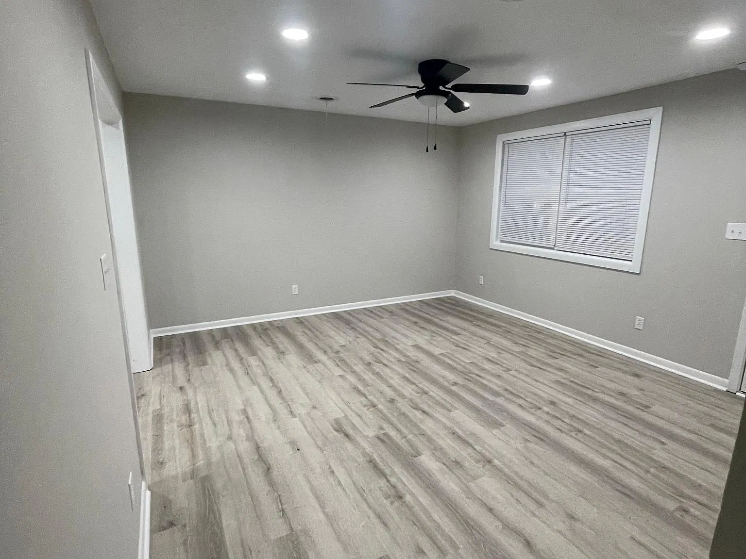 3236 Kevin Dr — Photo 3