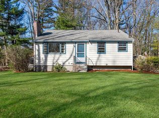 125 S High St, Foxboro, MA 02035