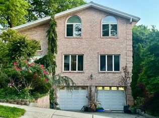 656 Day Ave Floor 2, Ridgefield, NJ 07657