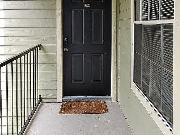 4th image of 2550 N Alafaya Trl APT 11205