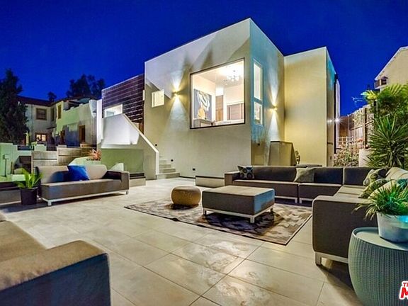 4th image of 3377 Charleston Way