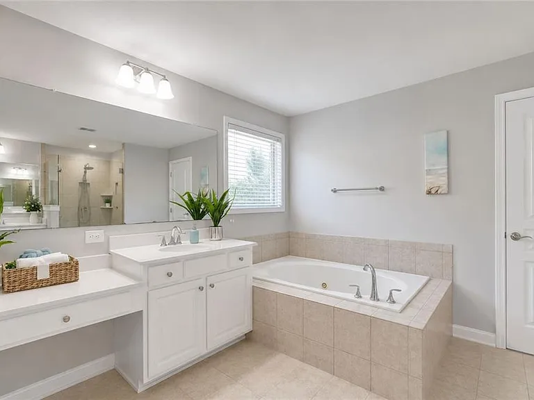 4805 Shelbourne Dr — Photo 56