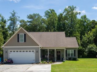 305 Haws Run Rd, Jacksonville, NC 28540