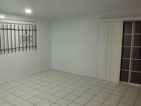 3rd image of 4400 N Jay Ave