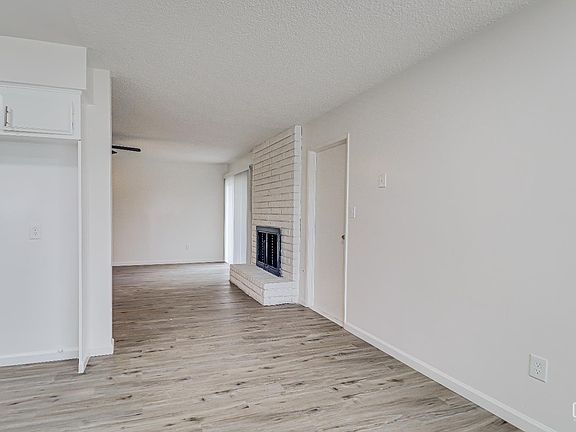 5th image of 1001 Mira Loma Dr