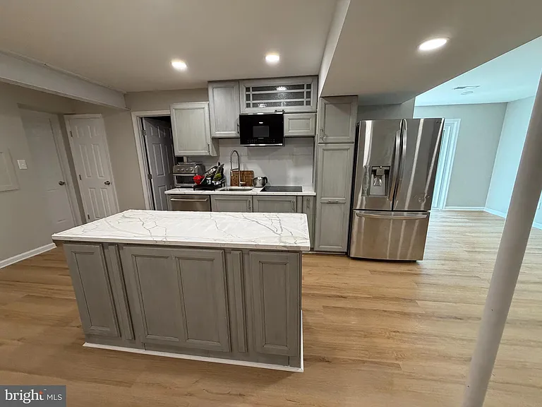 6521 Lancaster Dr — Photo 1